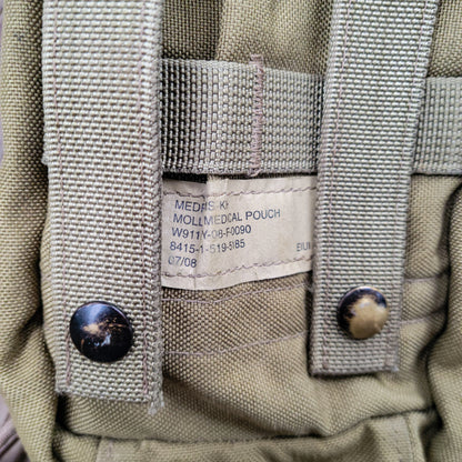 Paraclete medical pouch